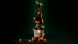  La ‘Cerveza de Navidad’ de 2020 de Estrella de Levante se podrá comprar online, en Hostelería y en Alimentación